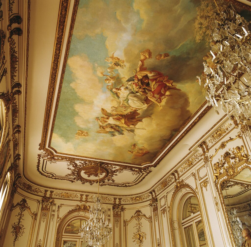 pintura en techo palacio ortiz